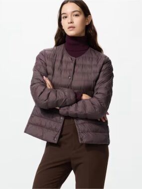 Uniqlo Pufftech Compact Jacket XS Plum Packable Lightweight Water Resistant